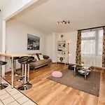 Mammut With New Ac! Apartament *